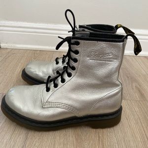 Women’s Doc Martens Metallic 1460 Pascal US 9